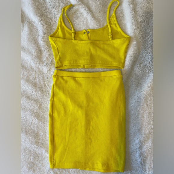 Fashion Nova Yellow Mini Skirt Set - Picture 2 of 3